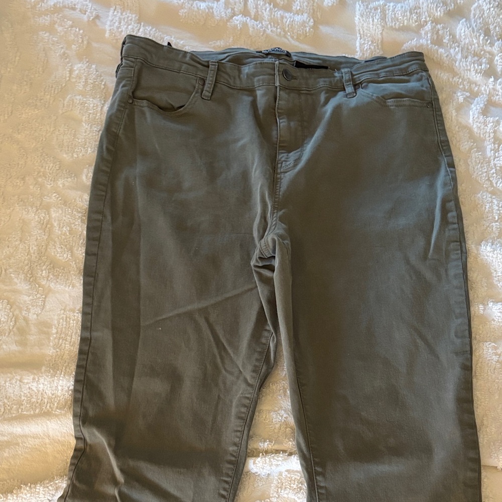 Women’s Buffalo jeans